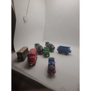 Thomas The Tank Engine & Friends Magnetic Lot Of 7